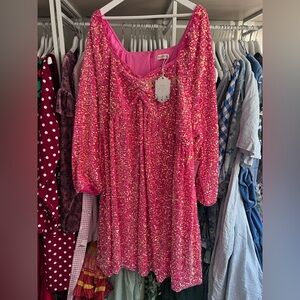 Ivy City Co Pink Gold Ruffled 3/4 Sleeve Dress